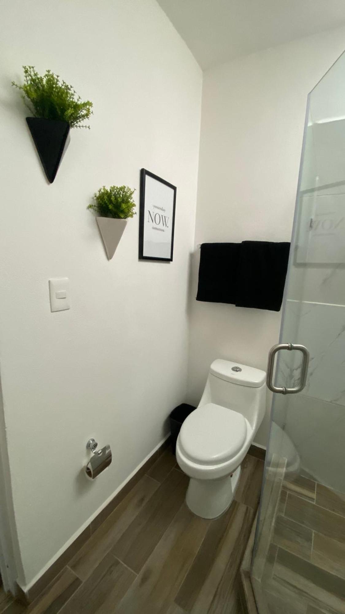 Casa Mazatlán, alberca, baño y clima en cada habitacion Esterno foto